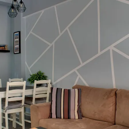 Modern Cozy In Downtown Διαμέρισμα